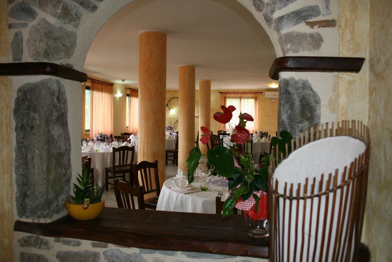 Nido Delle Rondini Hotel Ristorante Pizzeria Fallo Exterior photo